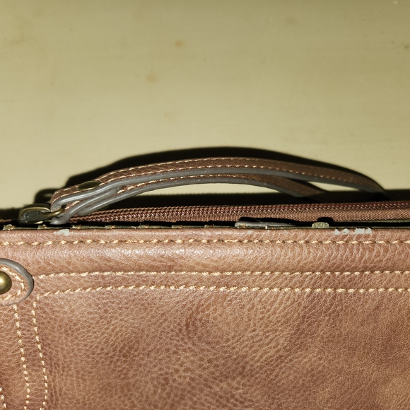 Justin Boots Brown Wristlet Clutch - Picture 8 of 14